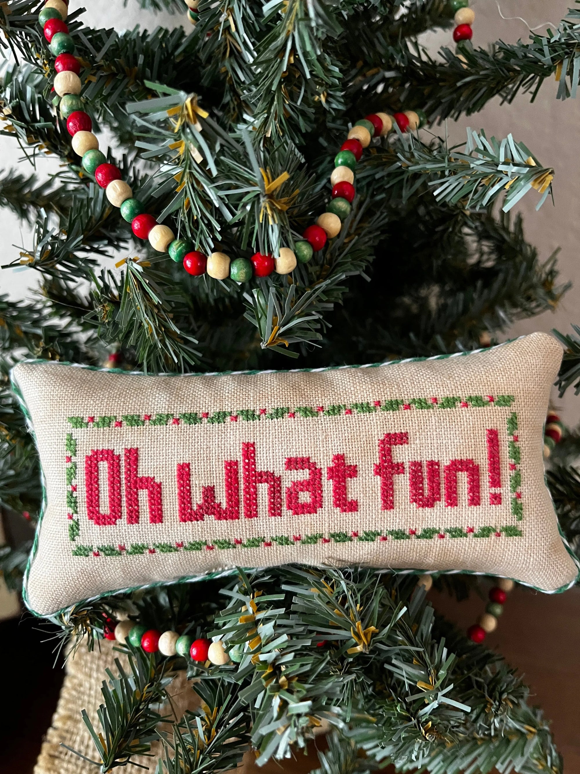 Christmas: Oh What Fun! by Colorado Cross Stitcher Colorado Cross Stitcher