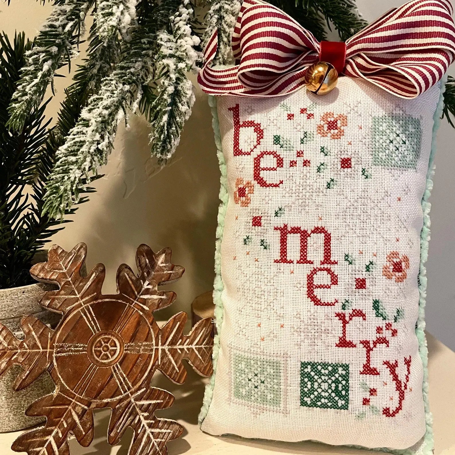 Be Merry by Emily Call Stitching Emily Call Stitching