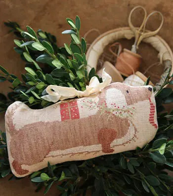 Christmas Sausage Frankie by Stacy Nash Stacy Nash Primitives