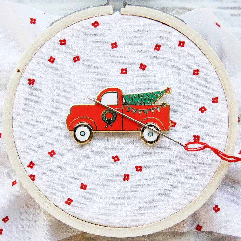 Christmas Truck Needle Minder by Flamingo Toes Flamingo Toes