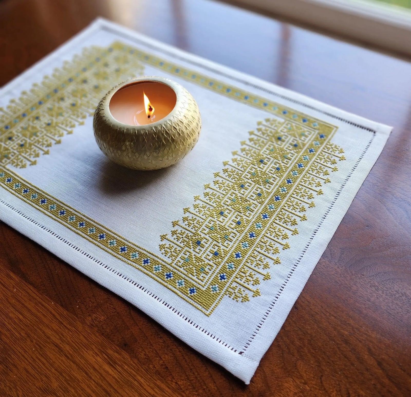 Golden Celandine by Avlea Folk Embroidery Avlea Folk Embroidery