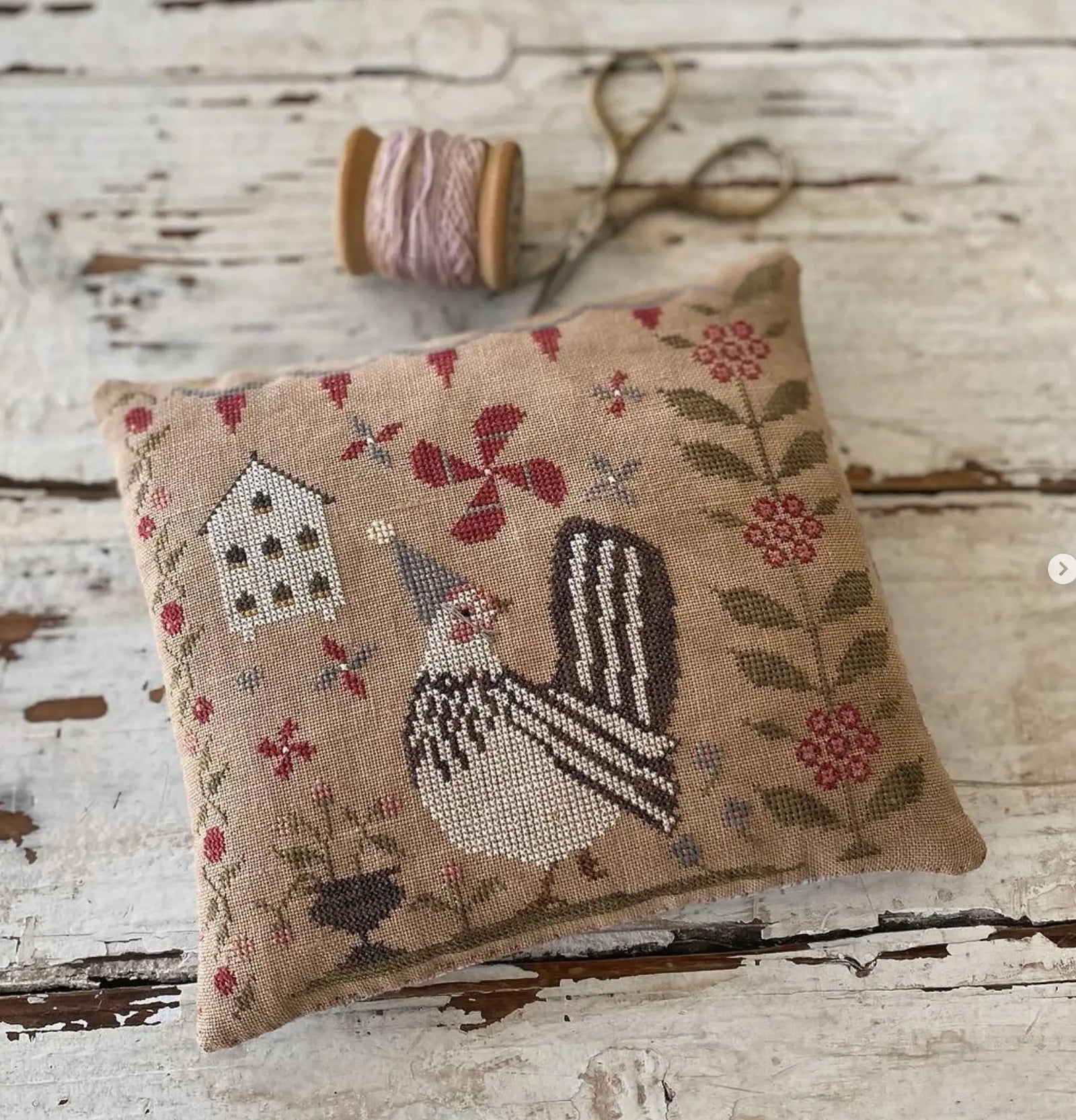 Le Poulet Pinkeep by Stacy Nash (Pre-order) Stacy Nash Primitives