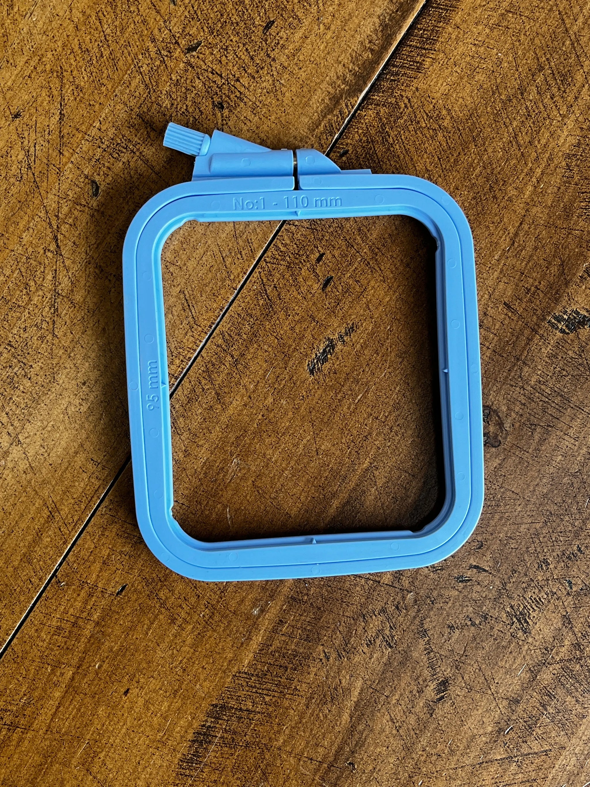 Nurge Square (Rectangular) Plastic Hoops - Nurge