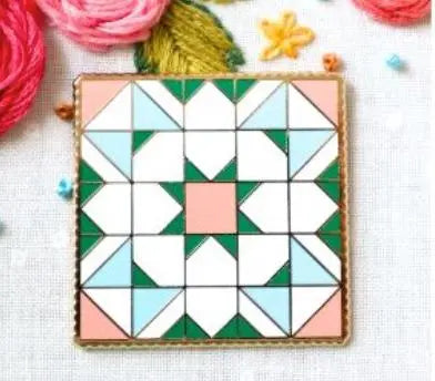 Shining Star Quilt Block Needle Minder by Flamingo Toes Flamingo Toes