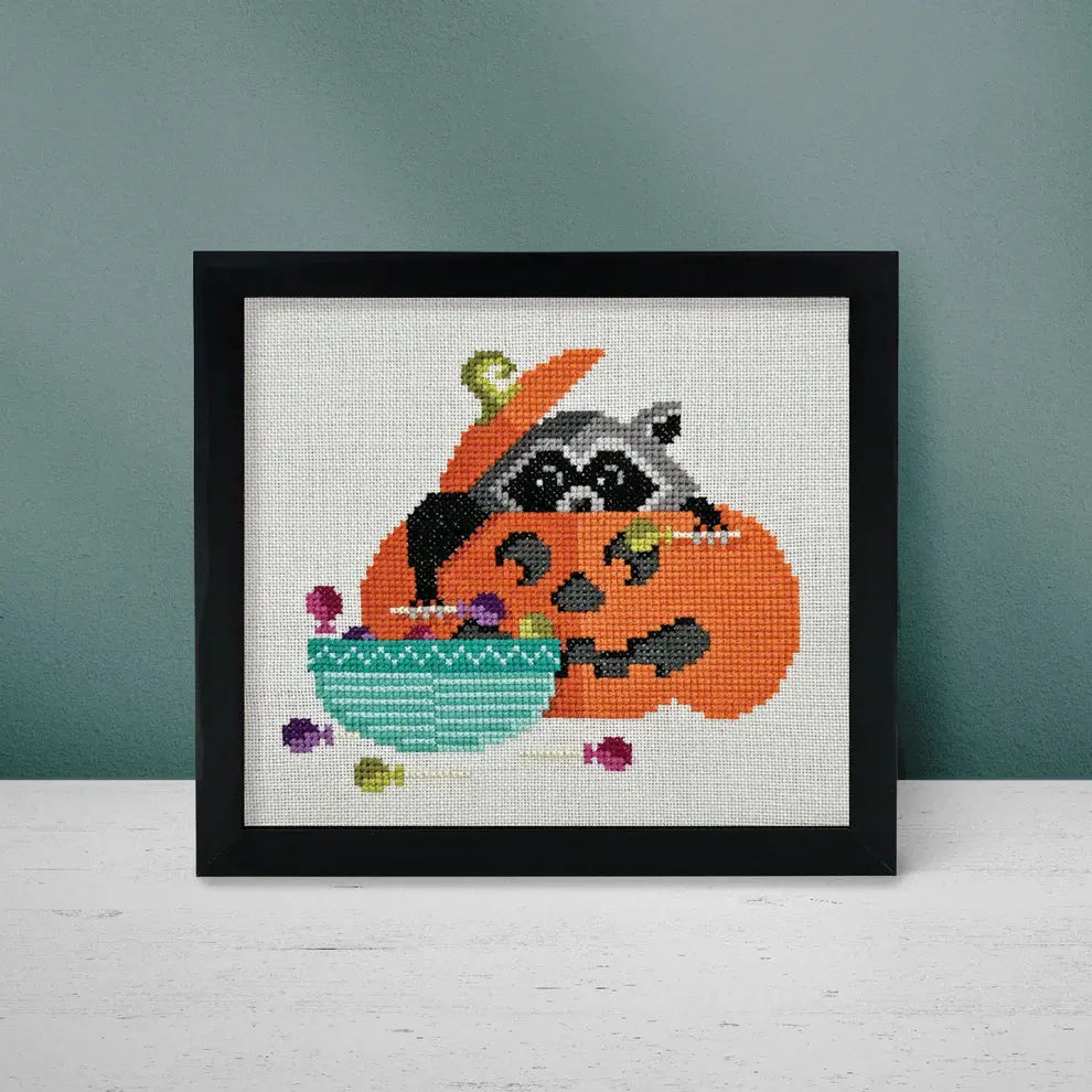 Snack-O-Lantern by Boomerang Stitches (Pre-order) Boomerang Stitches