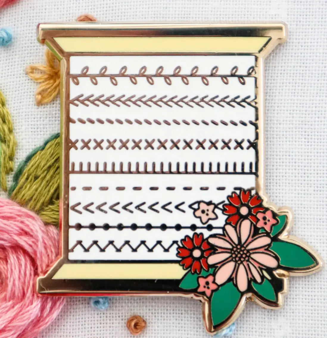 Stitchy Spool Needle Minder by Flamingo Toes Flamingo Toes