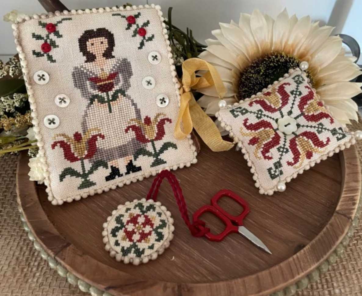 Peaceful Garden Sewing Set by Mani di Donna - Colorado Cross Stitcher